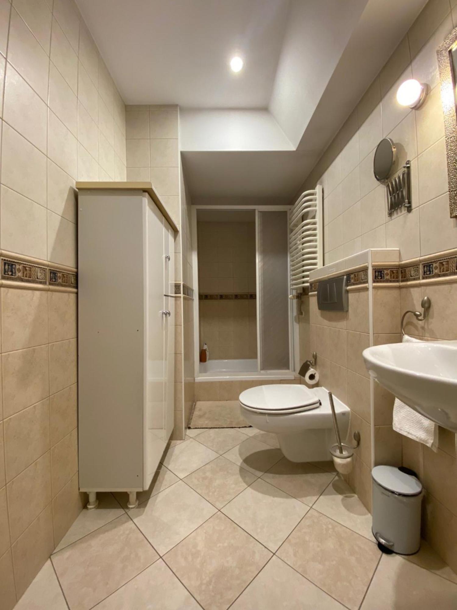 Apartament Plac Moniuszki 11 Kielce Exterior photo